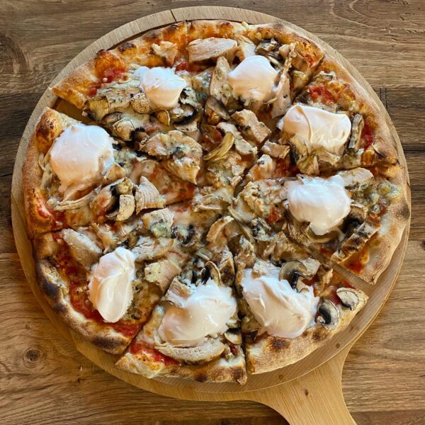 Pizza cu Piept de Pui si Smantana 550g